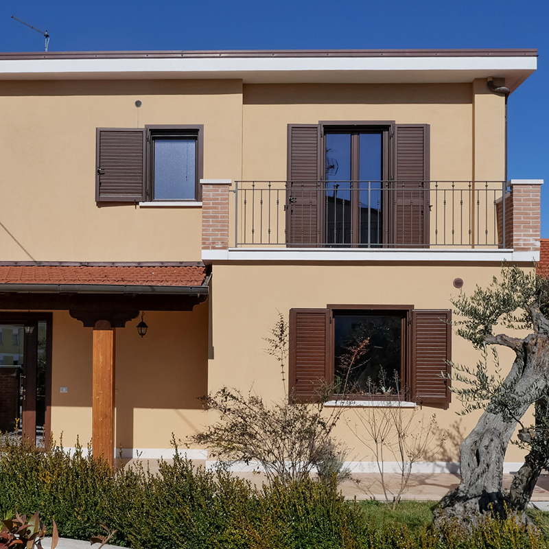 Essenzial Collezione Performance Opera